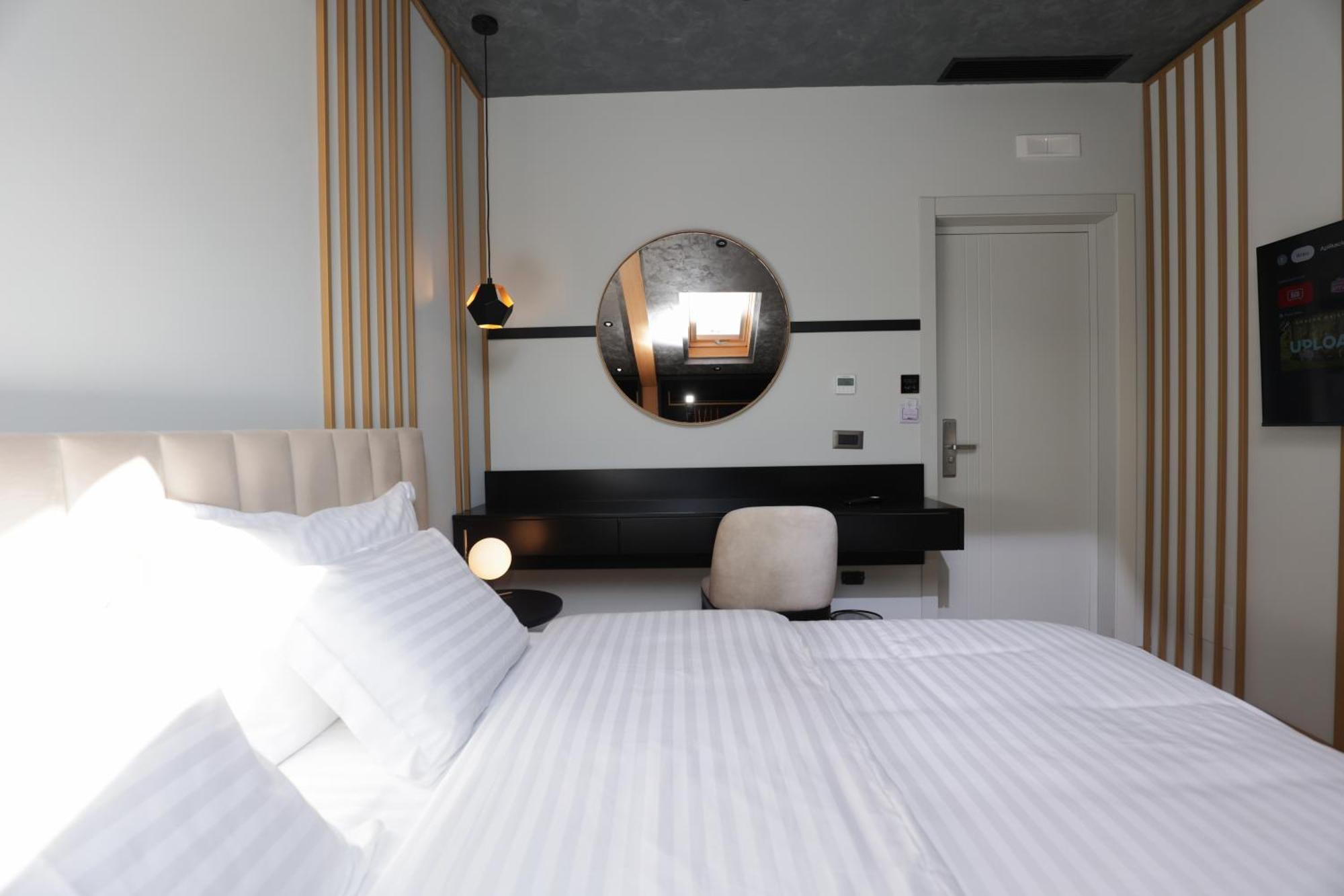 Gremmy Boutique Hotel Tirana Zewnętrze zdjęcie